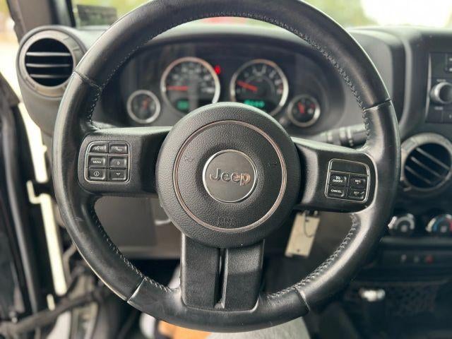 2015 Jeep Wrangler Unlimited 4WD 4dr Sport