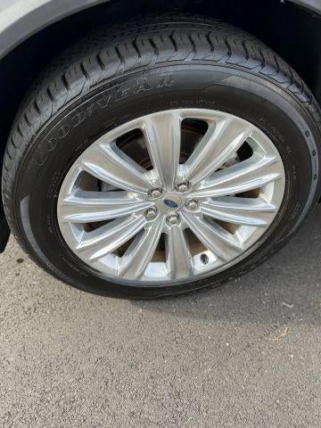 2020 Ford Explorer Limited RWD