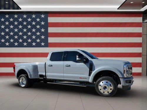 2026 Ford Super Duty F-450 DRW XL 4WD Crew Cab 8' Box