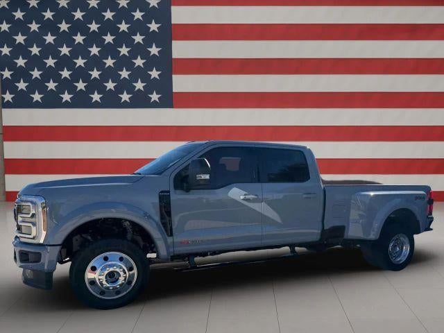 2026 Ford Super Duty F-450 DRW XL 4WD Crew Cab 8' Box