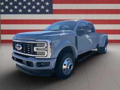2026 Ford Super Duty F-450 DRW XL 4WD Crew Cab 8' Box