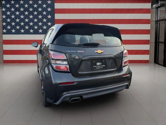 2017 Chevrolet Sonic Hatch LT Auto