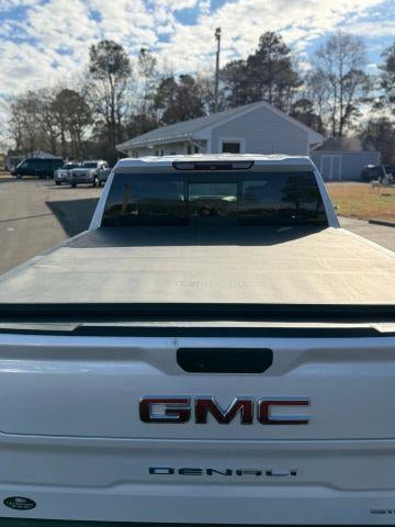 2019 GMC Sierra 1500 Crew Cab Short Box 4-Wheel Drive Denali