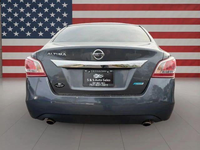 2013 Nissan Altima 4dr Sdn I4 2.5