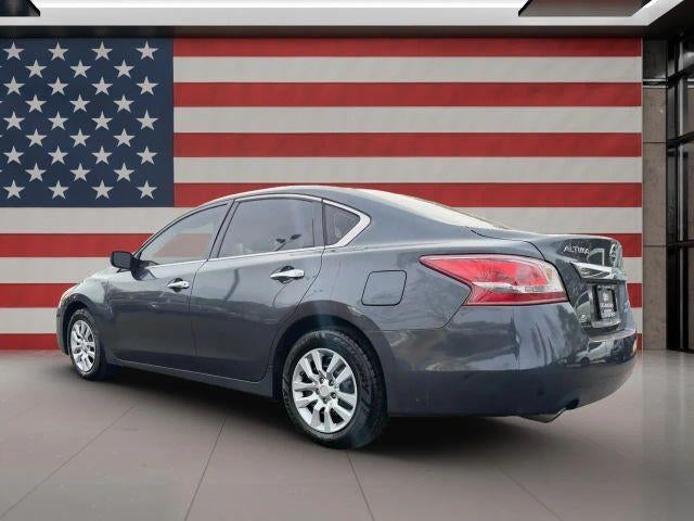 2013 Nissan Altima 4dr Sdn I4 2.5