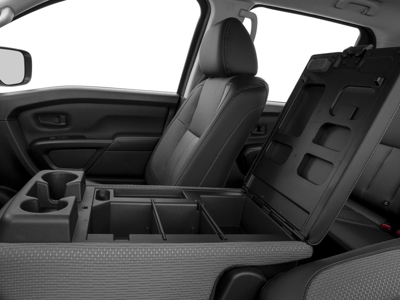 2017 Nissan Titan 4x4 Crew Cab S