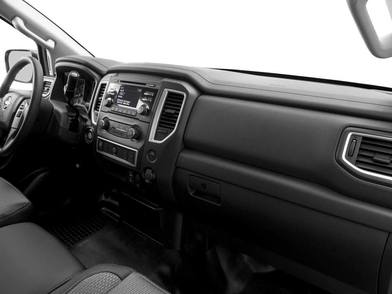 2017 Nissan Titan 4x4 Crew Cab S