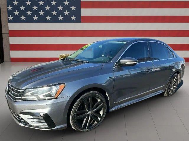 2017 Volkswagen Passat R-Line w/Comfort Pkg Auto