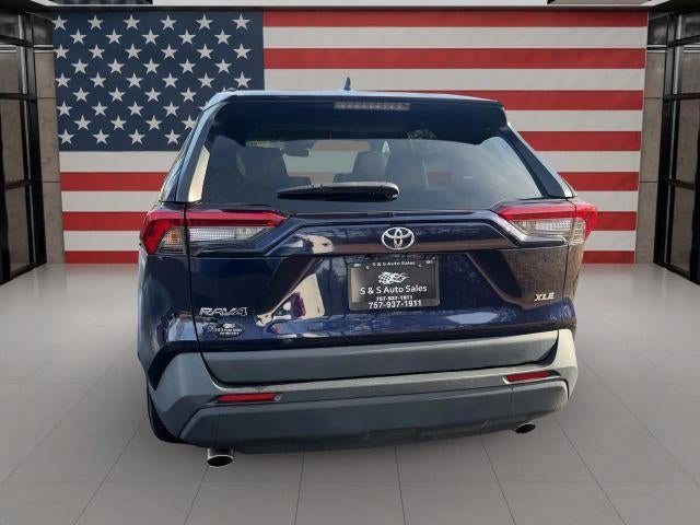 2022 Toyota RAV4 XLE FWD (GS)