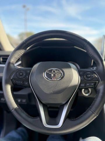 2022 Toyota RAV4 XLE FWD (GS)