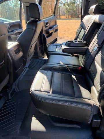 2017 GMC Sierra 1500 Crew Cab Short Box 4-Wheel Drive Denali