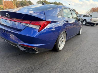 2022 Hyundai ELANTRA SEL IVT