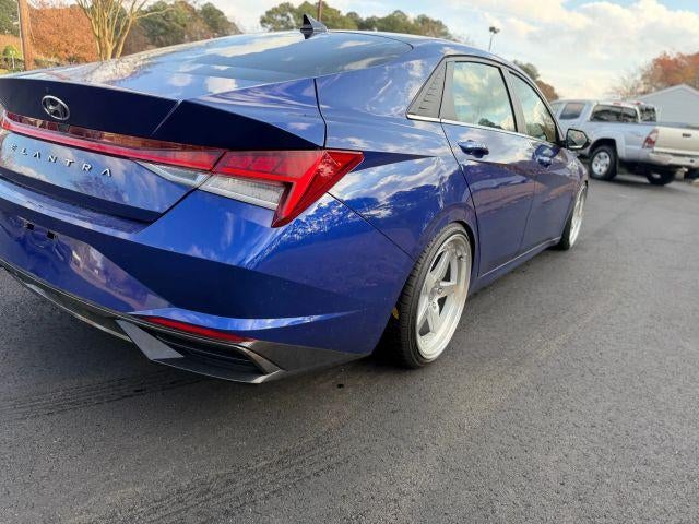 2022 Hyundai ELANTRA SEL IVT