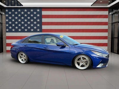 2022 Hyundai ELANTRA SEL IVT