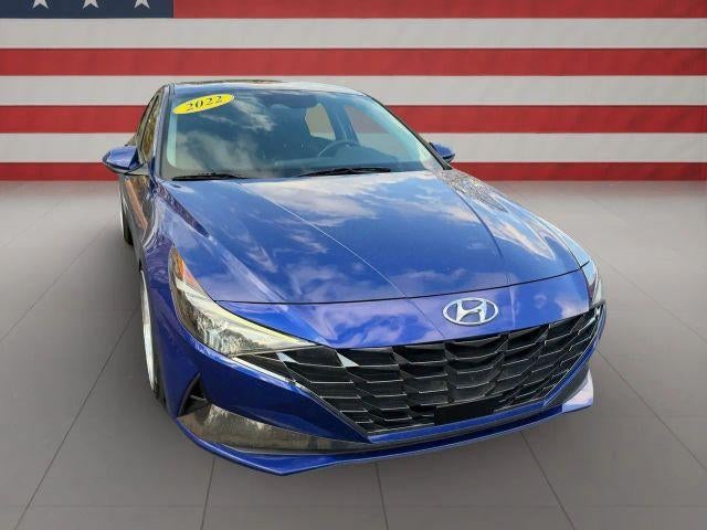 2022 Hyundai ELANTRA SEL IVT