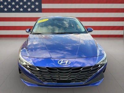 2022 Hyundai ELANTRA SEL IVT