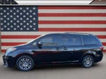 2019 Toyota Sienna XLE FWD 8-Passenger (Natl)