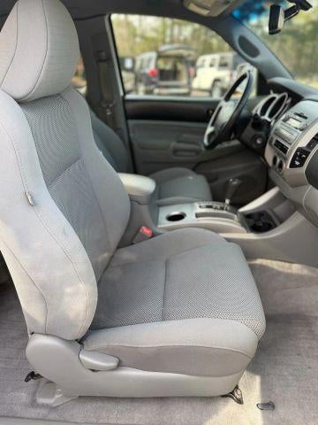 2011 Toyota Tacoma 4WD Access Cab Standard Bed V6 Manual (Natl)