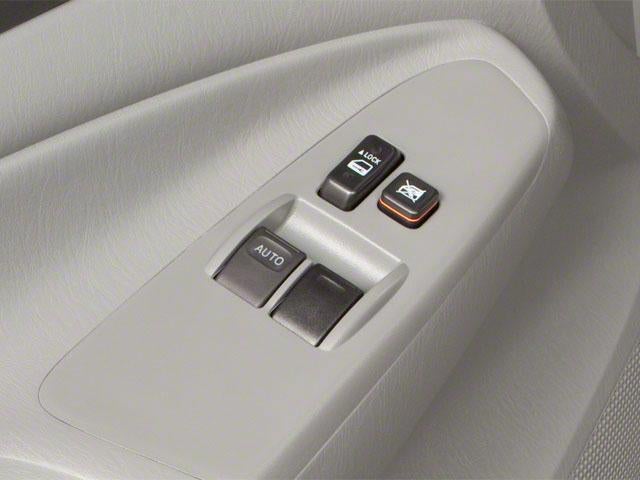 2011 Toyota Tacoma 4WD Access Cab Standard Bed V6 Manual (Natl)