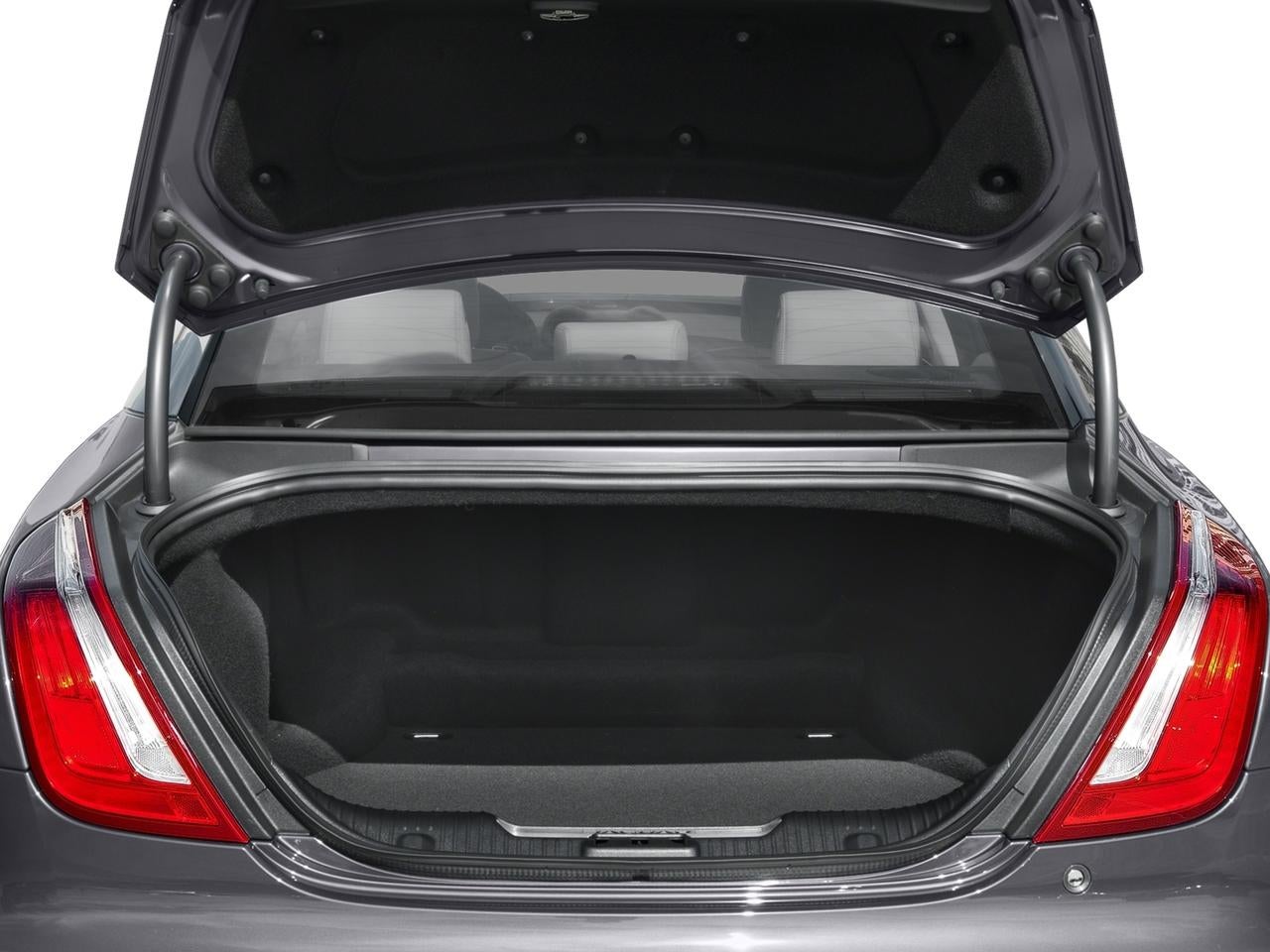 2016 Jaguar XJ 4dr Sdn R-Sport AWD